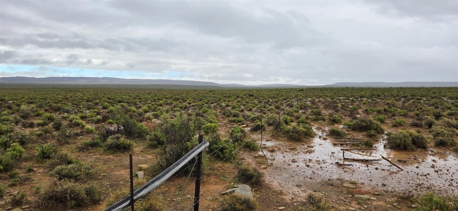 4 Bedroom Property for Sale in Fraserburg Rural Northern Cape